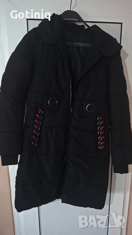 Продавам женско яке
