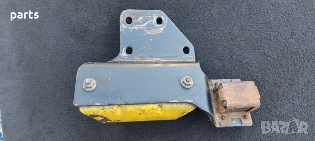 Лапа - Тампон Скоростна Кутия Чероки - Jeep Cherokee Xj N, снимка 4 - Части - 38352926