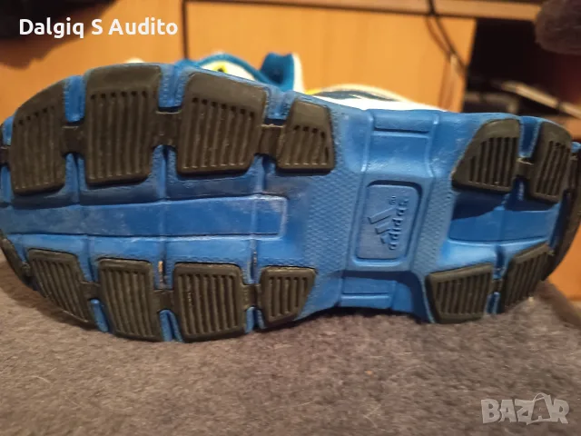 adidas оригинални, снимка 2 - Детски маратонки - 56422950