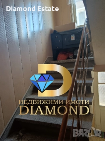 Двуетажна къща в град Тополовград, снимка 9 - Къщи - 52439858