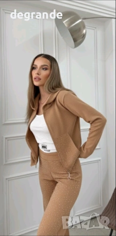 Комплект с камъчета 3 части ЗЕЛЕНО СИВО ЧЕРНО БЕЖОВО, снимка 2 - Спортни екипи - 53108122