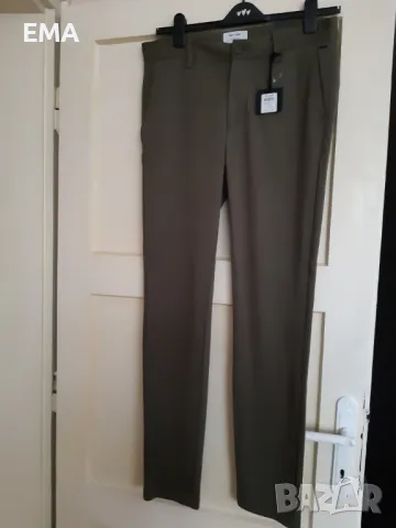 Панталон НОВ дамски - L размер, снимка 2 - Панталони - 50053154