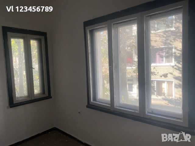 Собственик продава самостоятелен етаж за ремонт в Пловдив, Каменица 1, снимка 9 - Апартаменти - 53936648