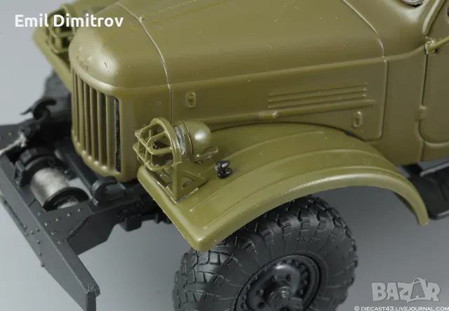 Колекционерско моделче на ЗИЛ-157 в мащаб 1:43, снимка 6 - Колекции - 49278553