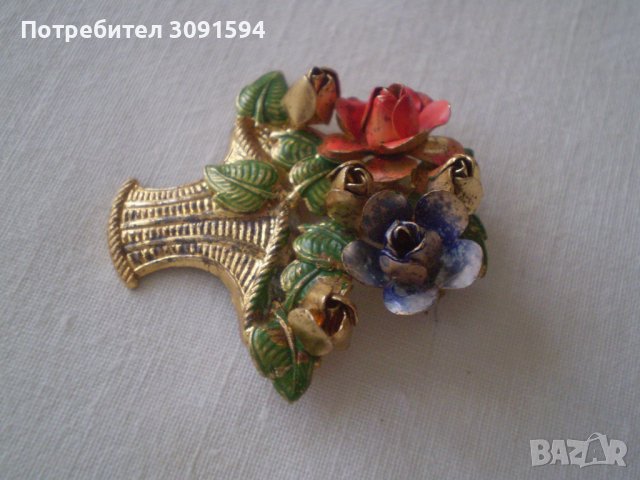 красива Винтич брошка кошница с цветя, снимка 16 - Антикварни и старинни предмети - 37363461