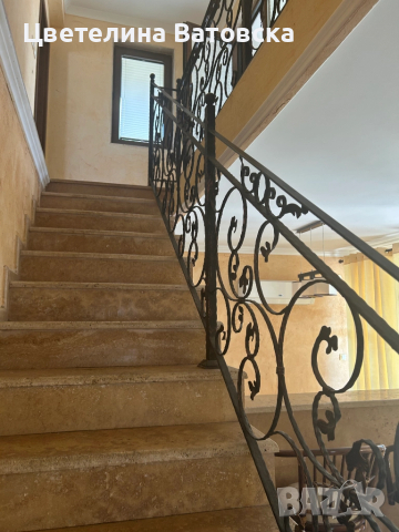 Продава Прекрасна масивна къща в комплекс черешова Градина  с. Кошарица, близо до Слънчев бряг, снимка 10 - Къщи - 52063699