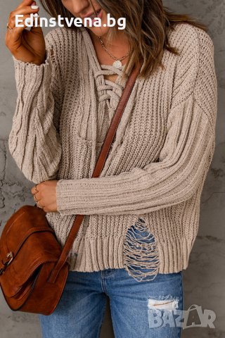 Дамски накъсан пуловер в бежово, с качулка и връзки, снимка 6 - Блузи с дълъг ръкав и пуловери - 44321117