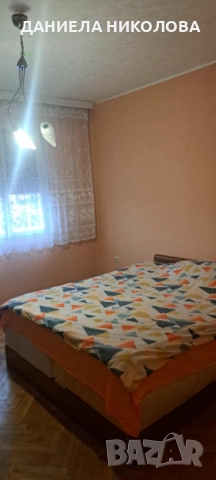 Продавам етаж с гараж и таван, снимка 11 - Етаж от къща - 52298731