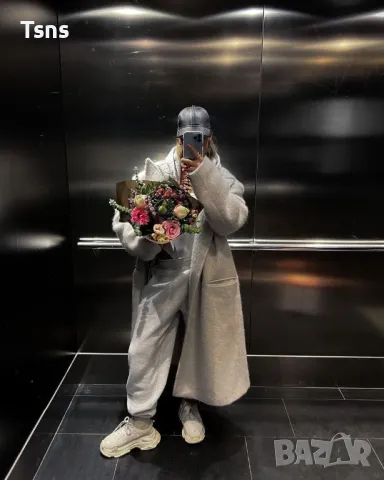 търся работа като фотомодел, снимка 3 - Манекени, фотомодели, рекламни лица - 47902852