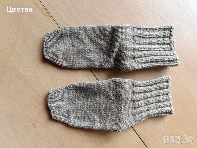 Продавам домашни вълнени терлици ръчна изработка , снимка 10 - Други - 52222912