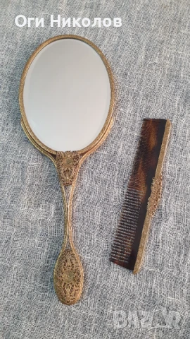 Антично кристално двулицево увеличително от едната страна  огледало и гребен