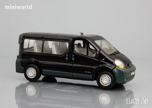 Renault Trafik Микробус - мащаб 1:43 на Cararama моделът е нов в кутийка, снимка 2 - Колекции - 29943477