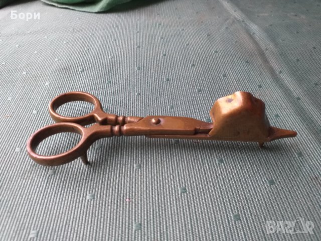 Бронзова ножица за гасене на свещи E.M MORA 1900г, снимка 2 - Антикварни и старинни предмети - 34180221