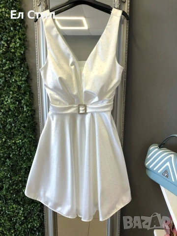 ⚜️Дамска сатенена рокля с камъни.36 евро.Универсален размер., снимка 10 - Рокли - 53966964