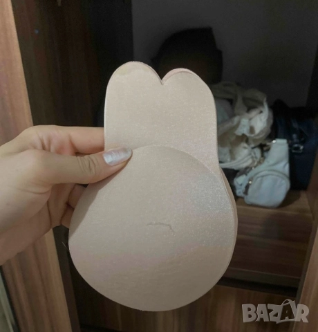 повдигащ силиконов сутиен