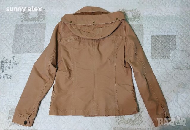  Готино яке на Esprit, р-р М, много красив цвят, снимка 2 - Якета - 35511237