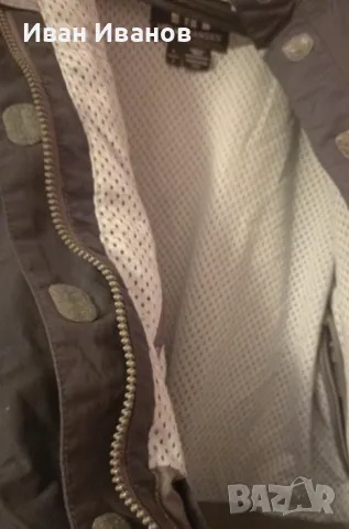 Оригинално яке Helly Hansen, снимка 8 - Якета - 48351753