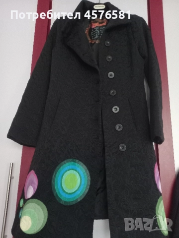 оригинално палто закупено от чужбина, снимка 2 - Палта, манта - 52340907