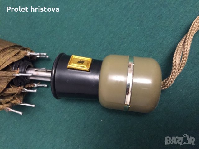 Автоматичен чадър, снимка 2 - Чадъри - 38256780