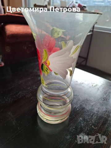 Стъклена ваза, снимка 2 - Вази - 53185801
