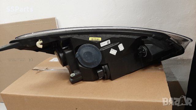 Ford Fiesta - ляв фар, снимка 4 - Части - 40318909