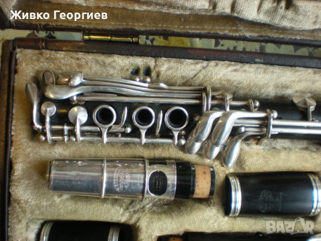 Кларинет Buffet Crampon пълен бьом, снимка 3 - Духови инструменти - 40495702
