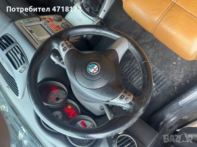 Alfa Romeo GT 1,9 jtdm 150 НА ЧАСТИ, снимка 9 - Автомобили и джипове - 53213960
