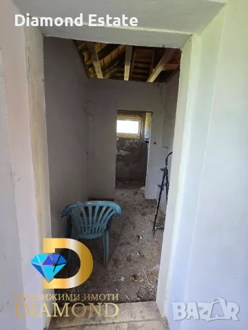 Двуетажна къща в село Момково, общ. Свиленград, снимка 8 - Къщи - 55887409