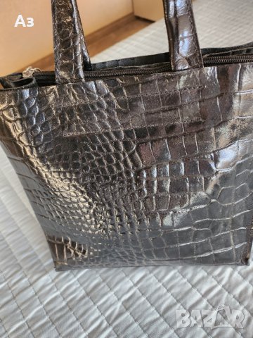 Чанта по модел на  Furla естествена кожа черна, снимка 1 - Чанти - 42505964