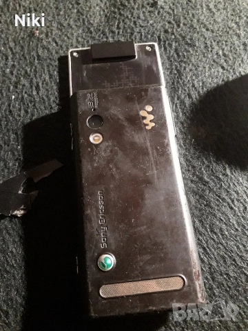 Телефон Sony Ericsson W715 за батерия или за части, снимка 3 - Sony Ericsson - 52908564