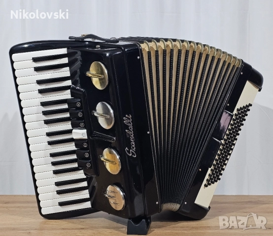 Акордеон Scandalli Brevetto , снимка 1