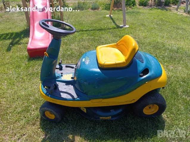 Тракторна косачка MTD 8.5кс. с вътрешен кош