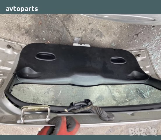 Ford focus 2002 година Заден Капак Багажник, снимка 6 - Части - 40734559