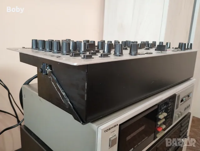 Миксер Behringer pro mixer vmx 1000, снимка 6 - Ресийвъри, усилватели, смесителни пултове - 56534594