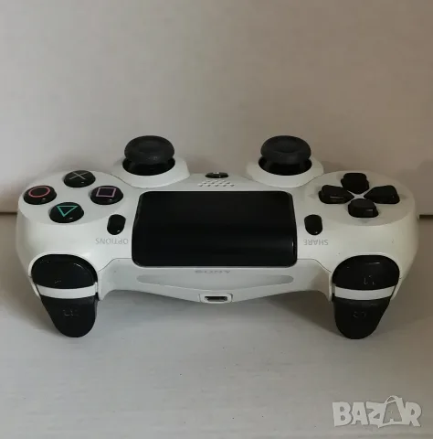 Оригинален! PS4 DualSock Controller White Без дрифт! Проверен! Model: CUH-ZCT1E, 5V-1000mA, снимка 3 - Аксесоари - 55970598
