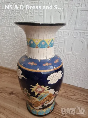 Амфорна Ваза ръчно рисувана Порцеланова , снимка 10 - Вази - 47323383