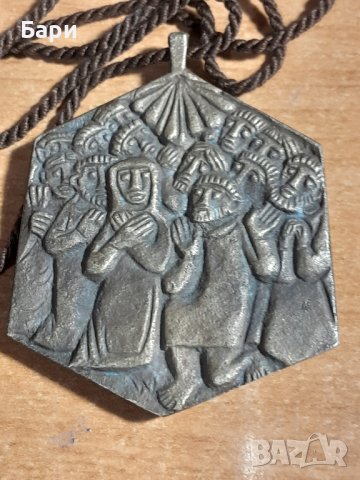 Рядък стар католически бронзов медальон, снимка 4 - Колекции - 42832380