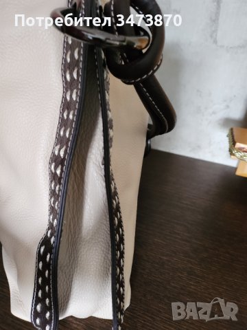 нова дамска чанта, снимка 4 - Чанти - 40069898