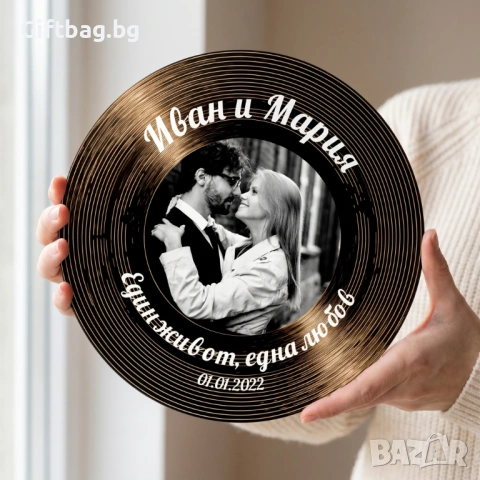 Персонализирана дървена плоча „Black & Gold Romance“, снимка 3 - Декорация за дома - 54316118