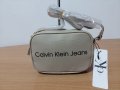 Calvin klein дамска чанта през рамо хит модел код 245, снимка 5