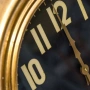 Стенен часовник със златна рамка , 50*50 см Код P2057, снимка 3