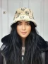 пухени шапки louis vuitton , снимка 12