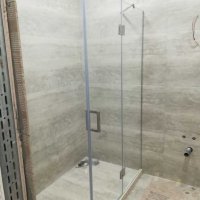 Монтаж на душ кабини и аксесоари за баня