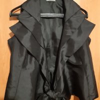 ЛИКВИДА XL-2XL  Маркова черна риза от сатен без рък с уникална яка и широки колани за връз.на кръста, снимка 2 - Ризи - 36709152
