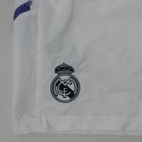 Adidas Real Madrid Shorts оригинални гащета S Адидас Реал Мадрид шорти, снимка 4 - Спортни дрехи, екипи - 44338075