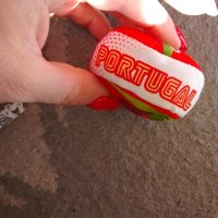 Малка тип футболна топка от плат Португалия, снимка 2 - Детски топки - 44252024