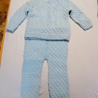 Детско плетено  костюмче, снимка 1 - Комплекти за бебе - 38732629