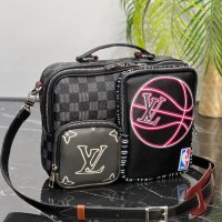 Чанта Louis Vuitton, снимка 12 - Чанти - 40423751