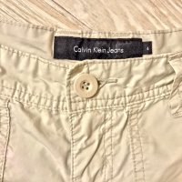 Къси дамски панталони Calvin Klein Jeans, размер 32, снимка 4 - Дънки - 34948179