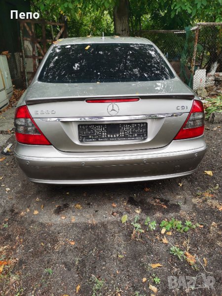 Мерседес Е2.2;2.7;3.0;3.2,4.0 и2.4 за части, снимка 1